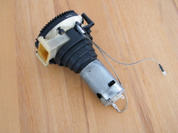 Gebrauchtes Mahlwerk mit Temperaturfühler für Jura C5 F50 u.bgl.