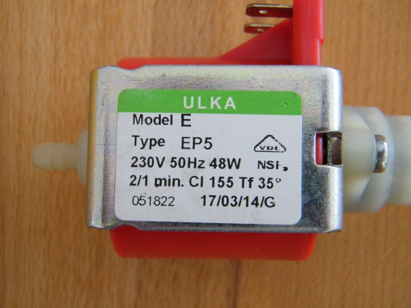 Gebrauchte Ulka EP5 Pumpe für Saeco, rot, Kunststoffanschluss